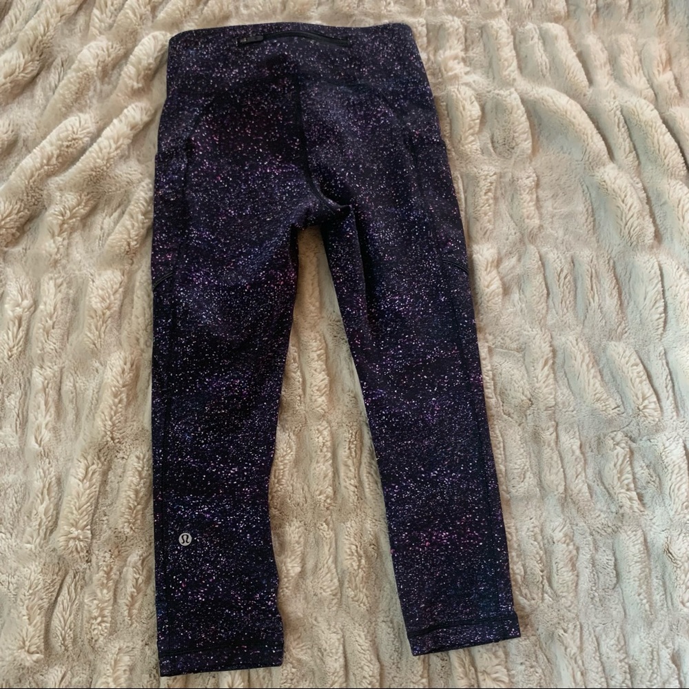 Rare Lululemon speed up tight leggings - Picture 3 of 3